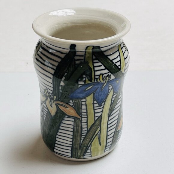 Studio Art Pottery Vase Signed Floral Blue Iris Home Decor - Picture 4 of 7